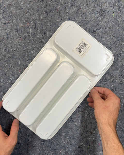 White Plastic Cutlery Organizer with Utensil Graphics, 9x15"