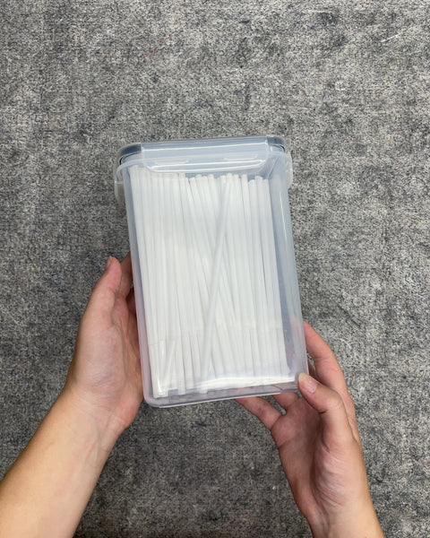 Clear Plastic Airtight Storage Container with Straws