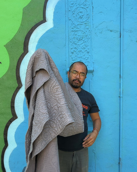 Giant Gray Paisley Patterned Blanket That Would Make A Good Picnic Blanket, 80x80"