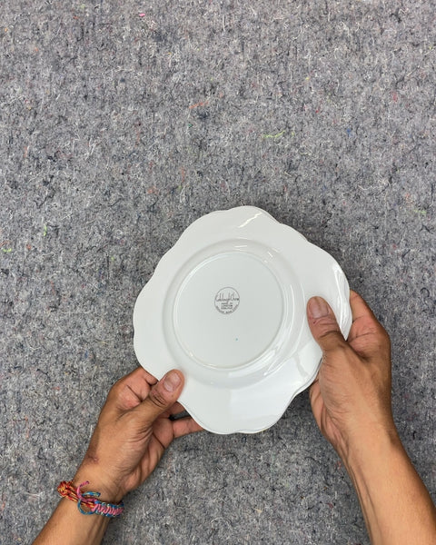 Colclough Floral Design Scalloped Edge Plates