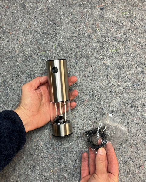 Electric Salt or Pepper Grinder