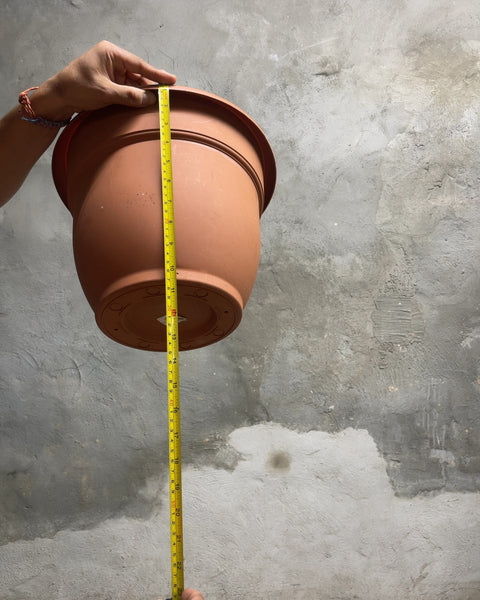 Bigass Plastic Round Planter Pot