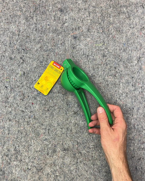 AR+COOK Green Citrus Squeezer
