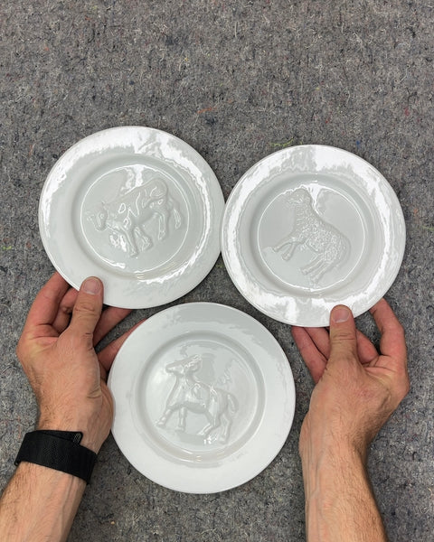 Set of 3 White Embossed Animal Dessert Plates