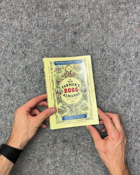 The Old Farmer's 2025 Almanac by Robert B. Thomas
