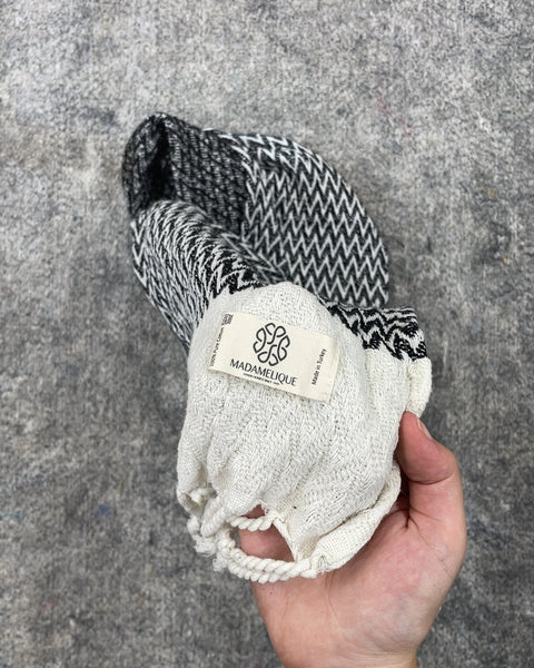 MADAMELIQUE Turkish Black and White Chevron Scarf