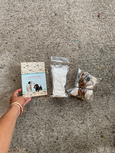 Crochet Dogs: Stuffing, Guide, Yarn, etc
