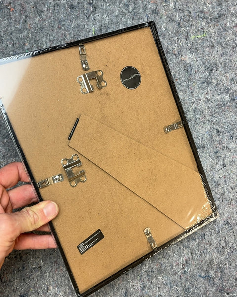 Americanflat Picture Frame, 8.5x11"