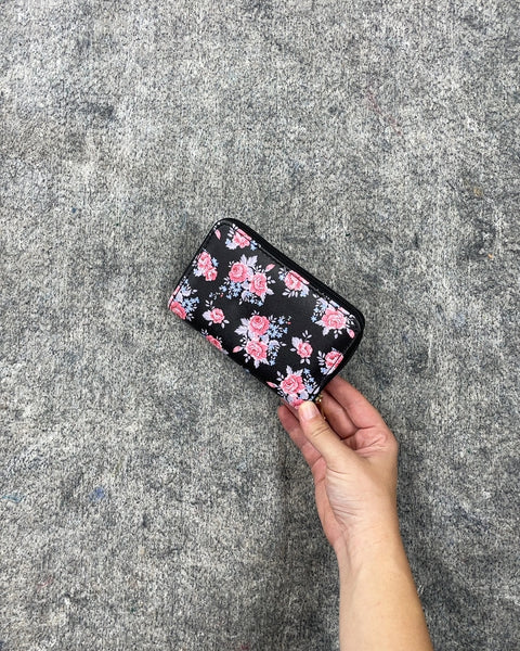 Black Floral Zipped Wallet