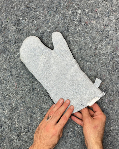 Cuisinart Black and Gray Oven Mitt