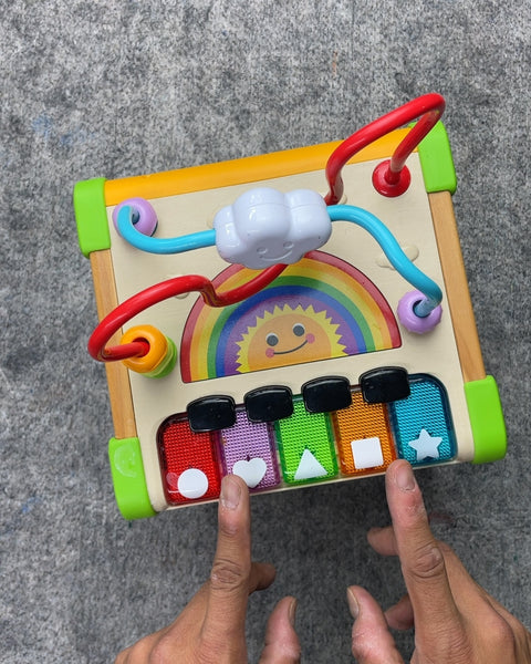 LeapFrog Touch & Learn Activity Cube