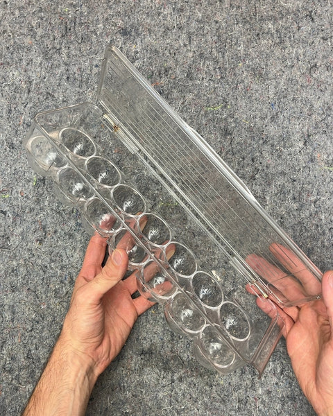 Clear Plastic Egg Holder