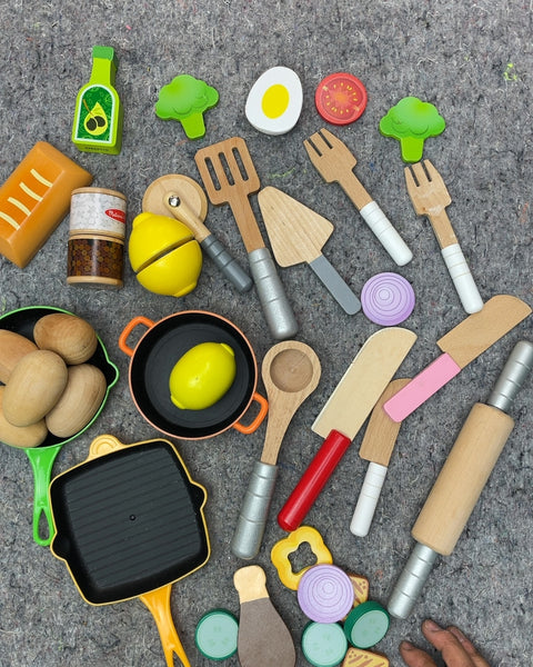 Melissa & Doug Wooden Play Food and Kitchen Utensils Set