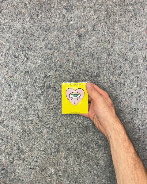 Monolama Heart Eye Pin