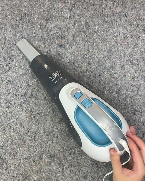 Black & Decker Lithium Handheld Vacuum