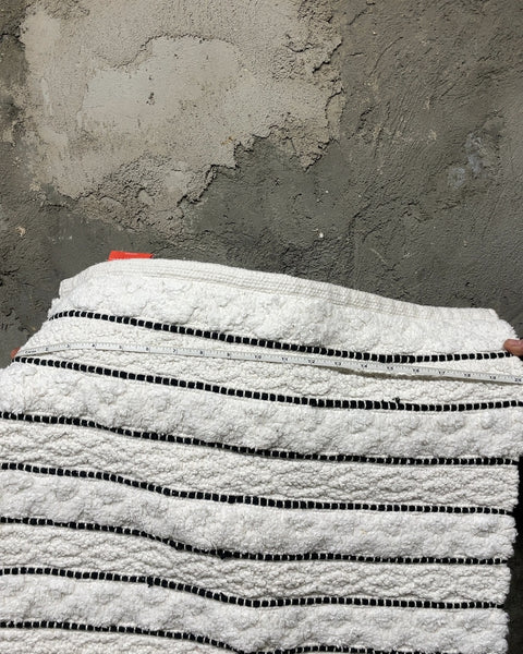 White and Black Bath Mat, 20x30"
