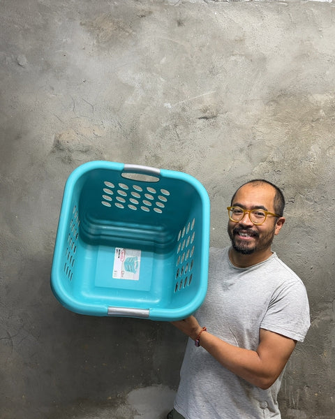 Sterilite Ultra Laundry Basket, 1.5 Bu.