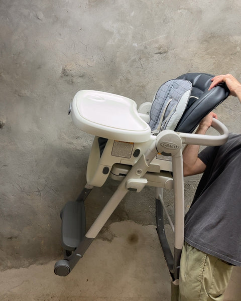 Graco EveryStep 7-in-1 High Chair That Converts To Step Stool