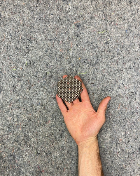 Magnetic Ball Puzzle