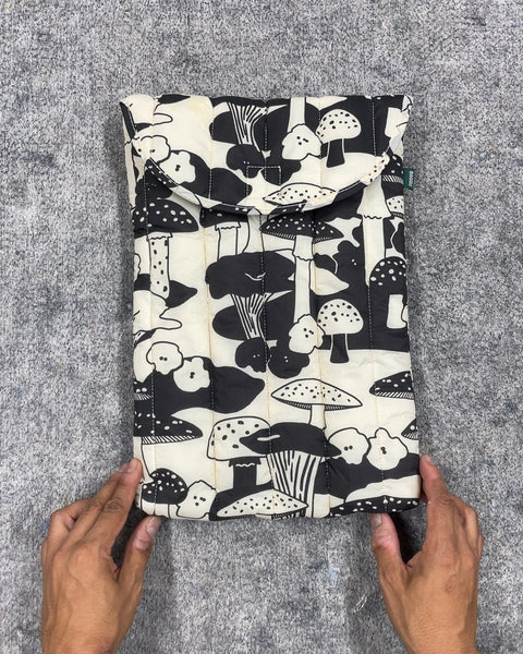 Baggu Mushroom Print Padded Tech Case