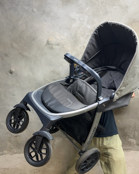 Chicco Bravo Quick-Fold Stroller In Great Condition