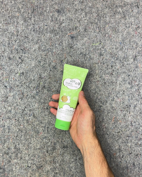 Esfolio Pure Skin Snail Cleansing Foam
