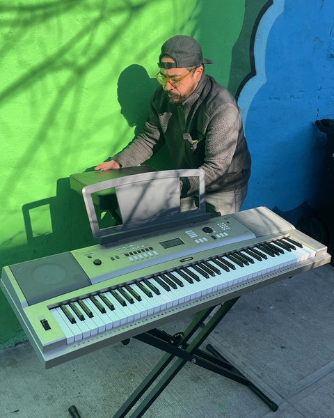 Yamaha YPG-235 Keyboard With Stand & Bench