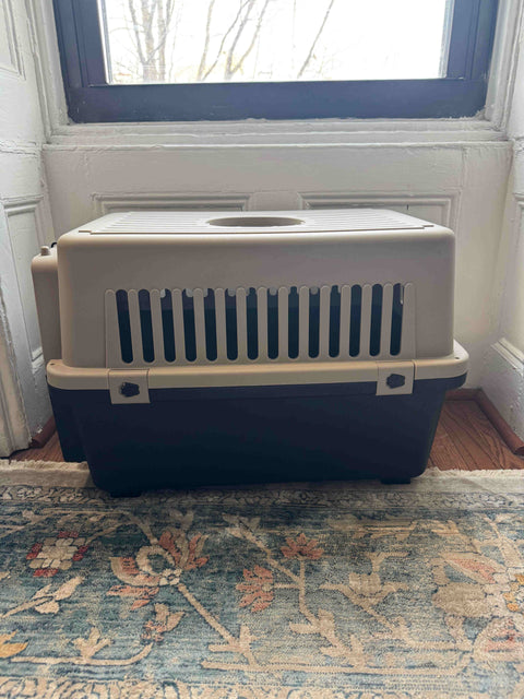 Another Hard Case Pet Carrier Crate, H16xW15xL23"