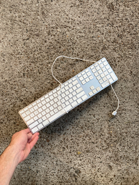 Apple Magic Keyboard Wired