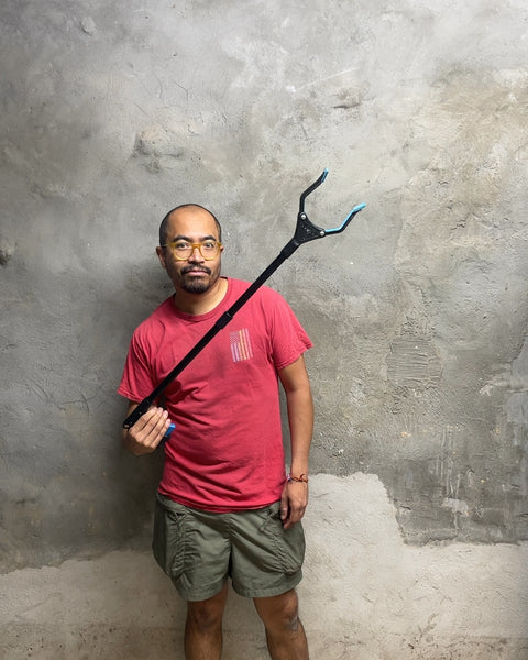 Long Grabber Tool with Blue Grips