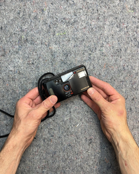 Olympus Infinity Jr Camera, Works