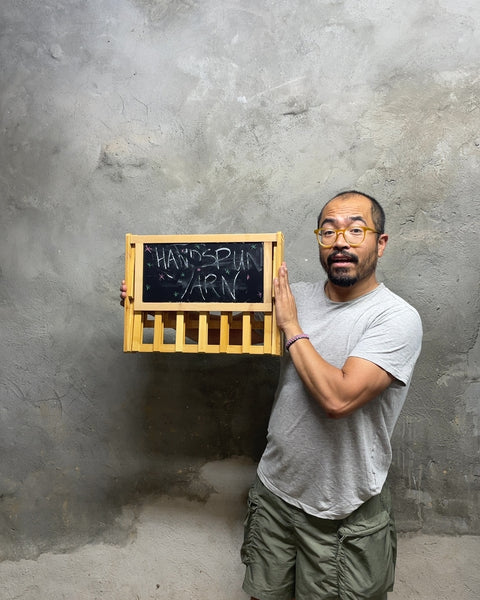 Foldable Wooden Three-Tier Display Shelf with Chalkboard Top, W16xD13"