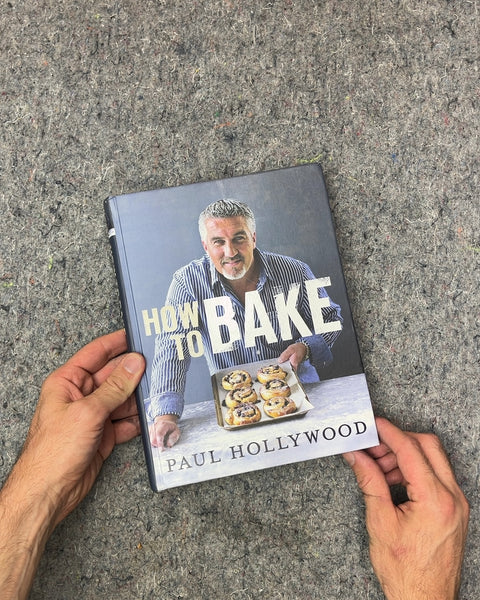How to Bake by Paul Hollywood