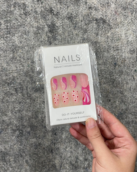 Do-It-Yourself Natural 2 Minute Manicure Nails
