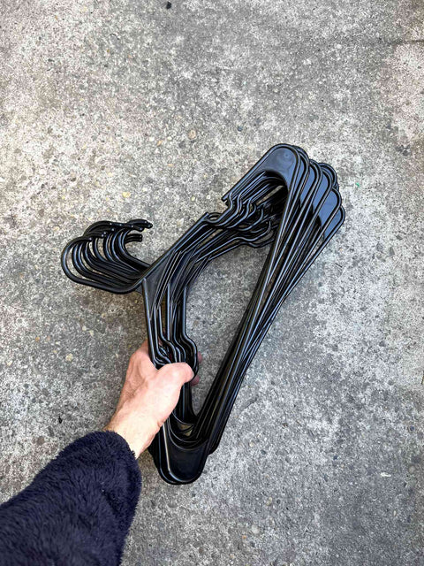 15 Plastic Hangers