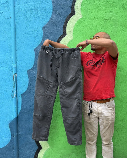 Nike ACG Dri-FIT ADV Flyease Trail Pants, Size L