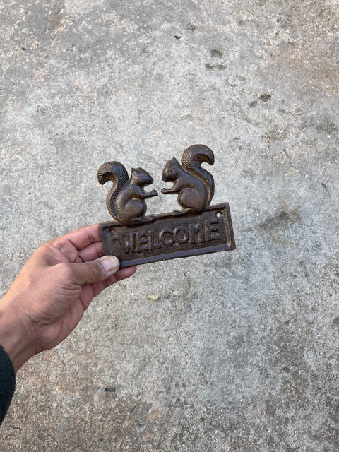 Vintage Squirrel Welcome Adornment