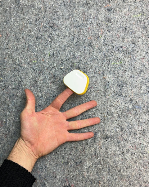 A Lil' Clip That's Also A Magnet