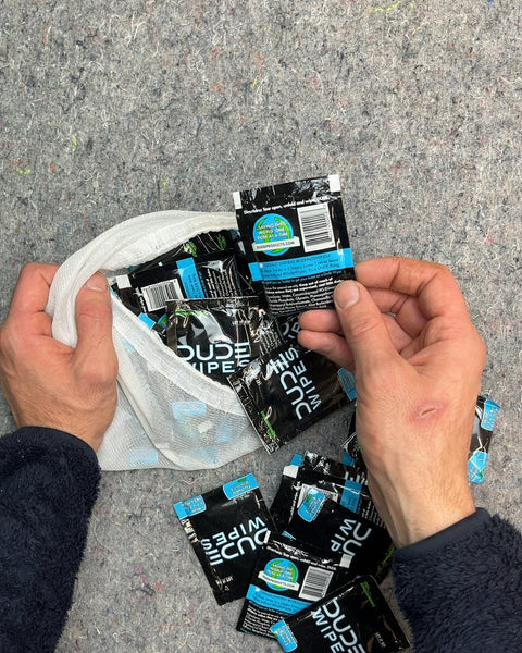 Whole Bunch Of Dude Wipes Singles in Bag