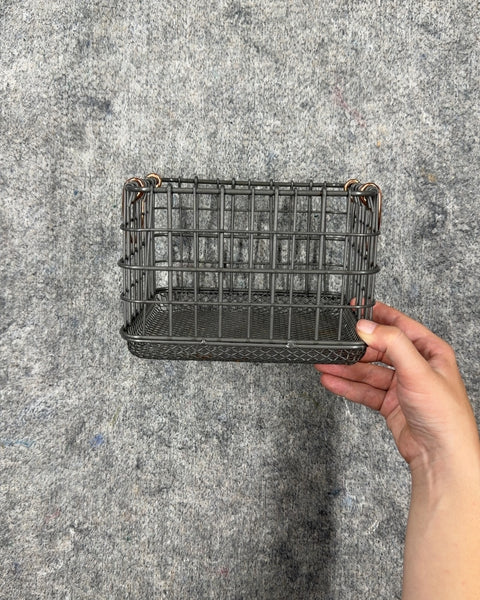 Wire Mesh Basket with Copper Handles, 7 x 6 in