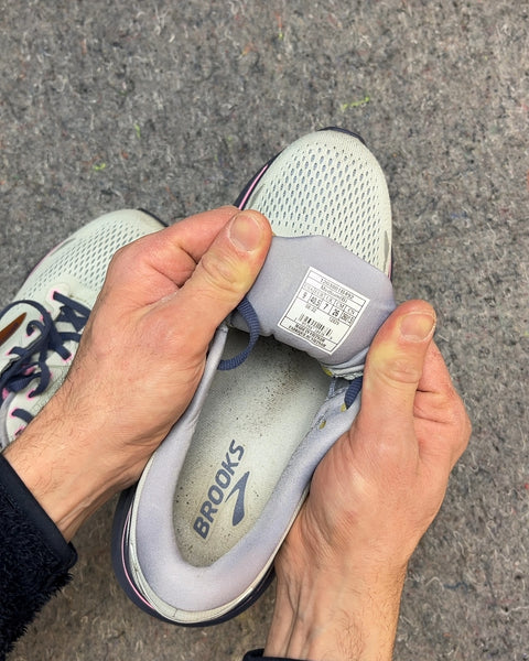Like New Brooks Women's Ghost 15, Size US 9W or EU 40.5