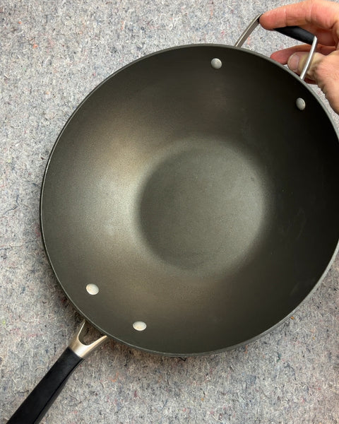 Select by Calphalon Hard-anodized Nonstick Wok, 12"