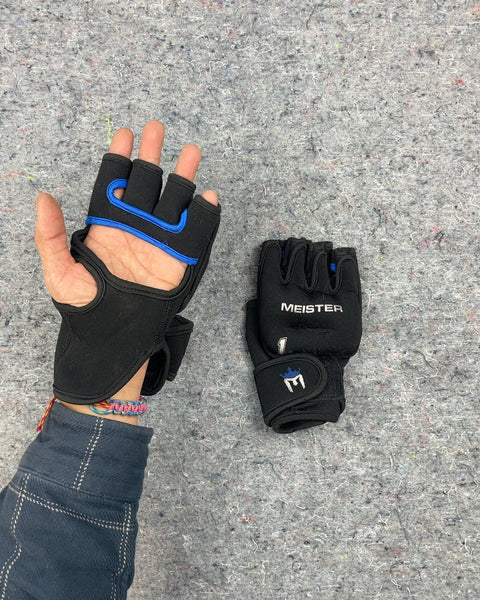 Meister MMA 1LB Gloves, Sz S/M