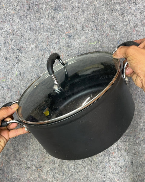 Black Nonstick Stock Pot with Glass Lid, 10"