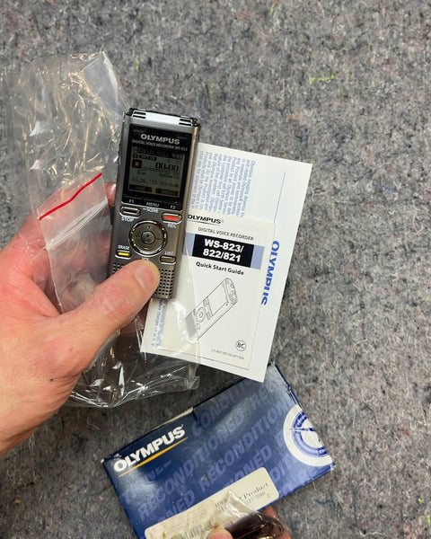 Olympus WS-823 Digital Voice Recorder