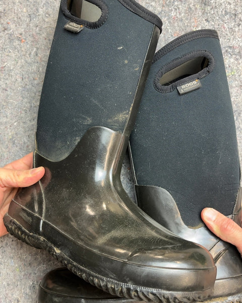 Bogs Classic High Waterproof Boots, Size US 8W or EU 39