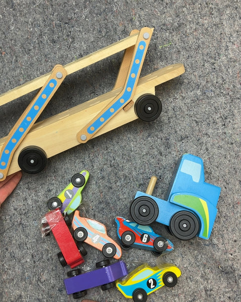 Melissa & Doug Wooden Car Carrier with Cars