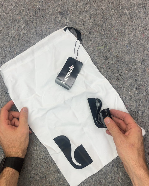 Larroude Shoes Dust Bag & Hair Clip