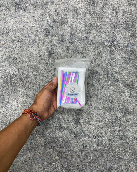 BakeBaking Treat Bags and Metallic Twist Ties Set
