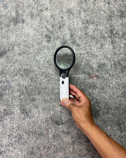 Handheld Magnifying Glass with Light